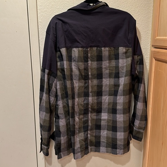 Wrangler button up - Picture 5 of 5